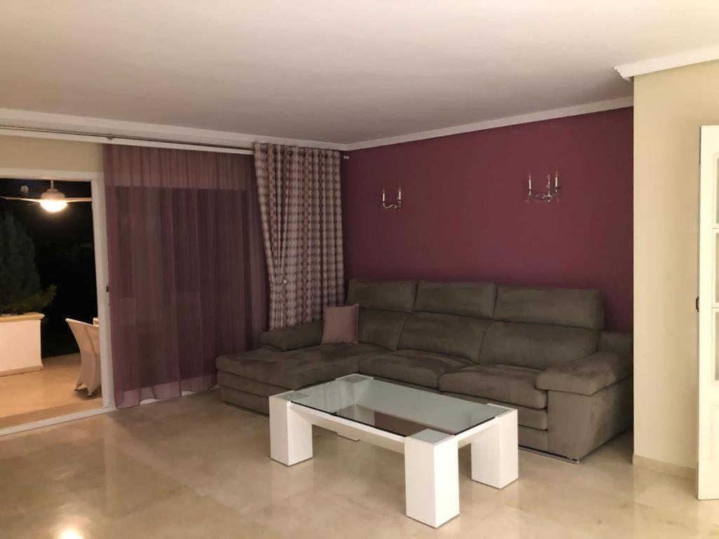 Dominion Apartments Estepona Buitenkant foto