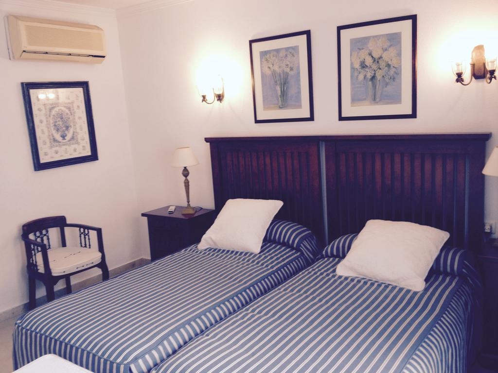 Dominion Apartments Estepona Kamer foto