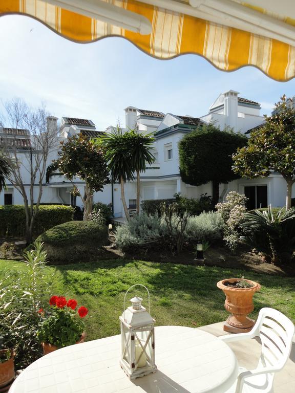 Dominion Apartments Estepona Buitenkant foto