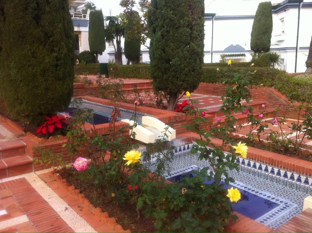 Dominion Apartments Estepona Buitenkant foto