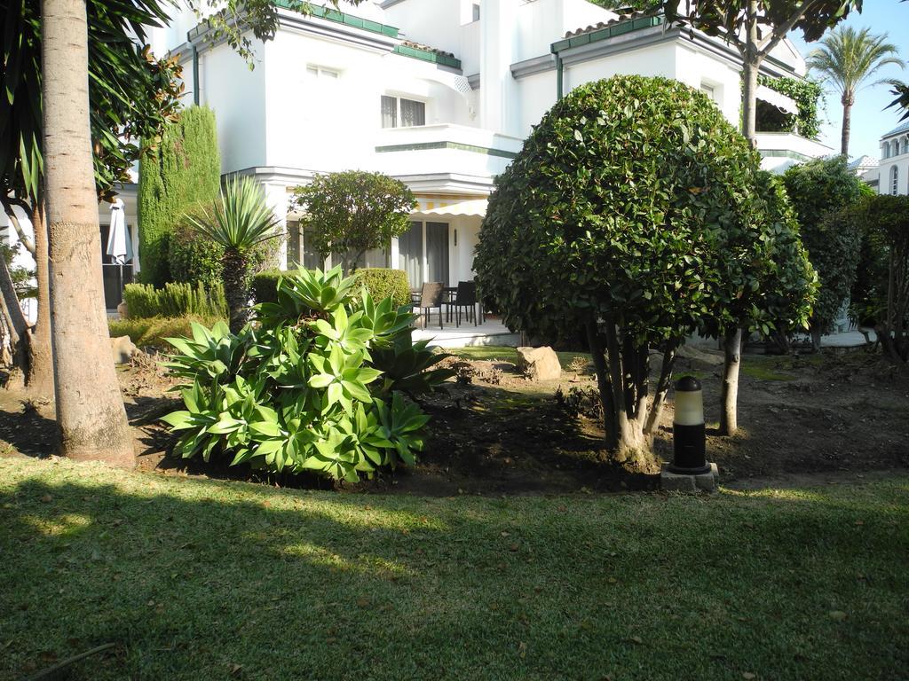 Dominion Apartments Estepona Buitenkant foto